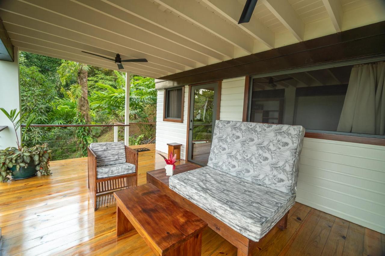 Roam Yoga & Wellness Lodge Bocas Town Luaran gambar