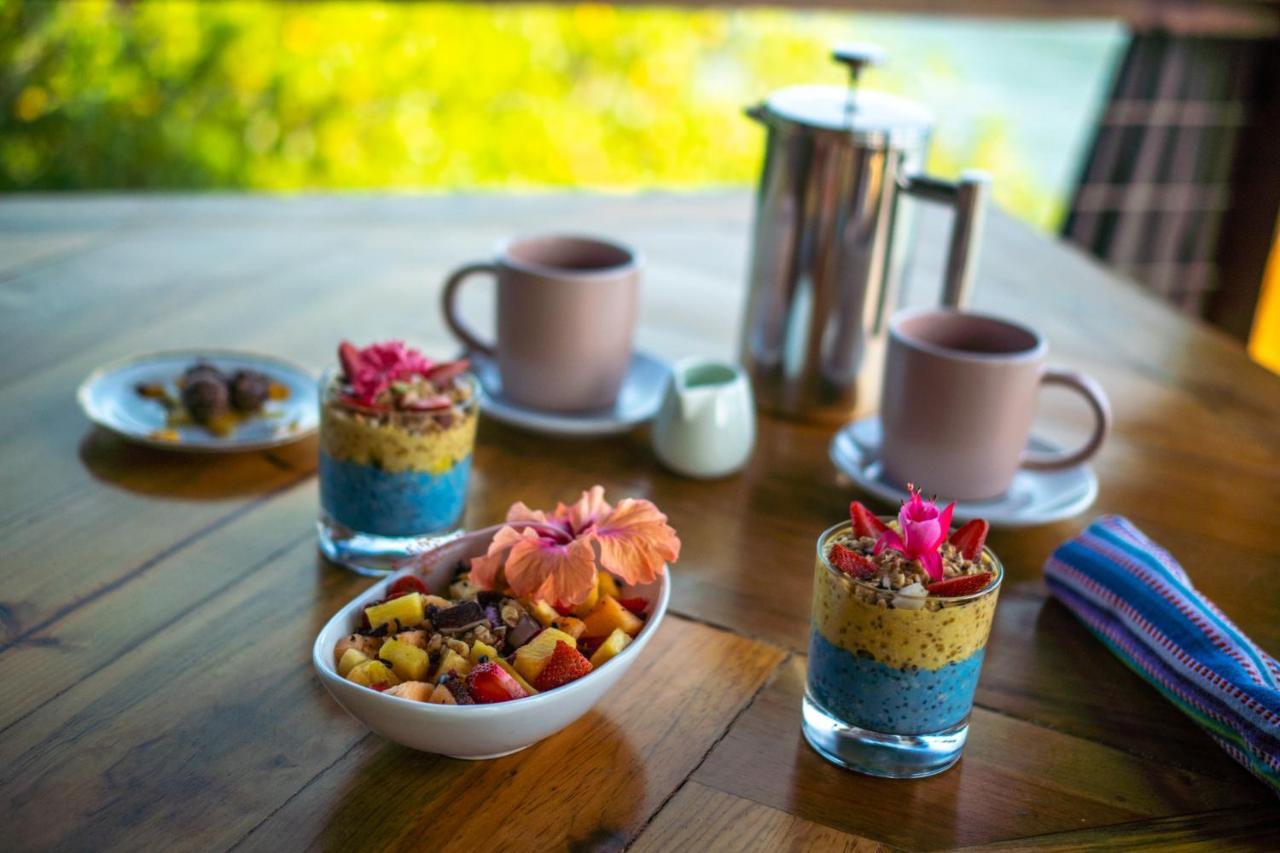 Roam Yoga & Wellness Lodge Bocas Town Luaran gambar