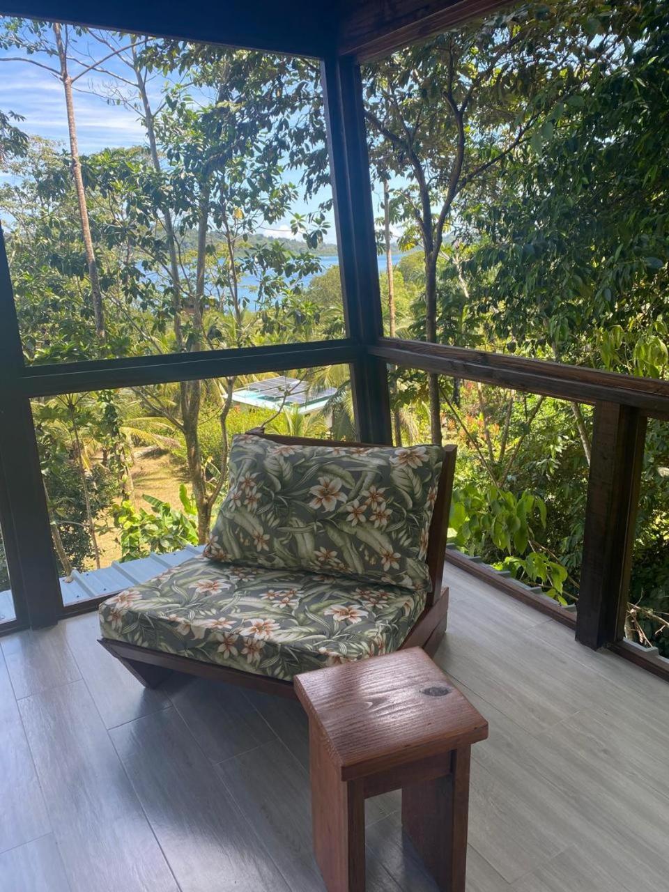 Roam Yoga & Wellness Lodge Bocas Town Luaran gambar